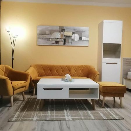 פופראד Apartman West מראה חיצוני תמונה