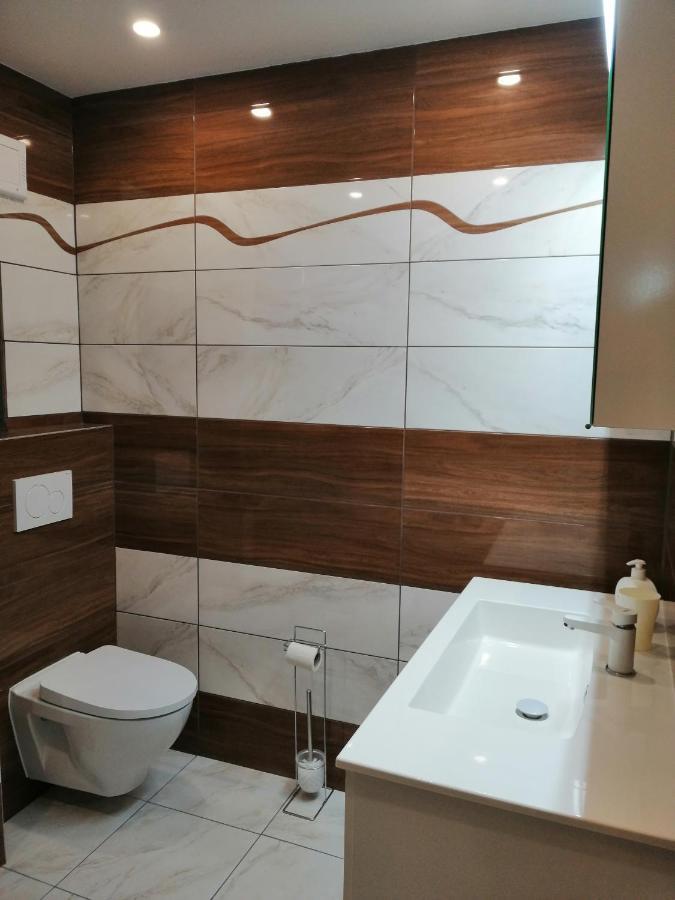 פופראד Apartman West מראה חיצוני תמונה